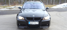 E90