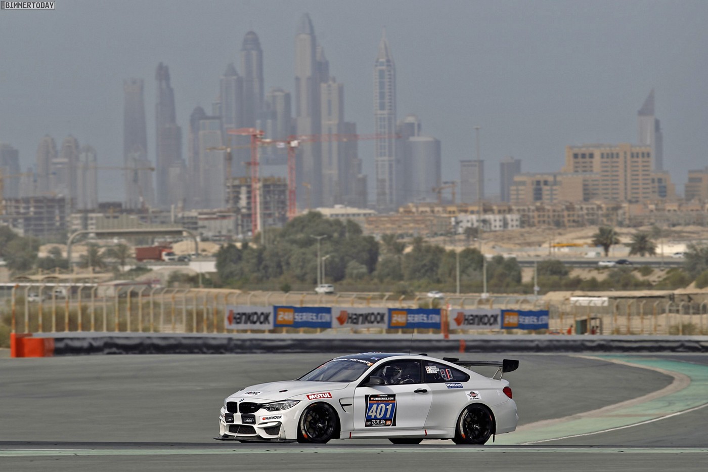 Name:  24h-Dubai-2017-BMW-M4-GT4-10.jpg
Views: 10525
Size:  213.1 KB