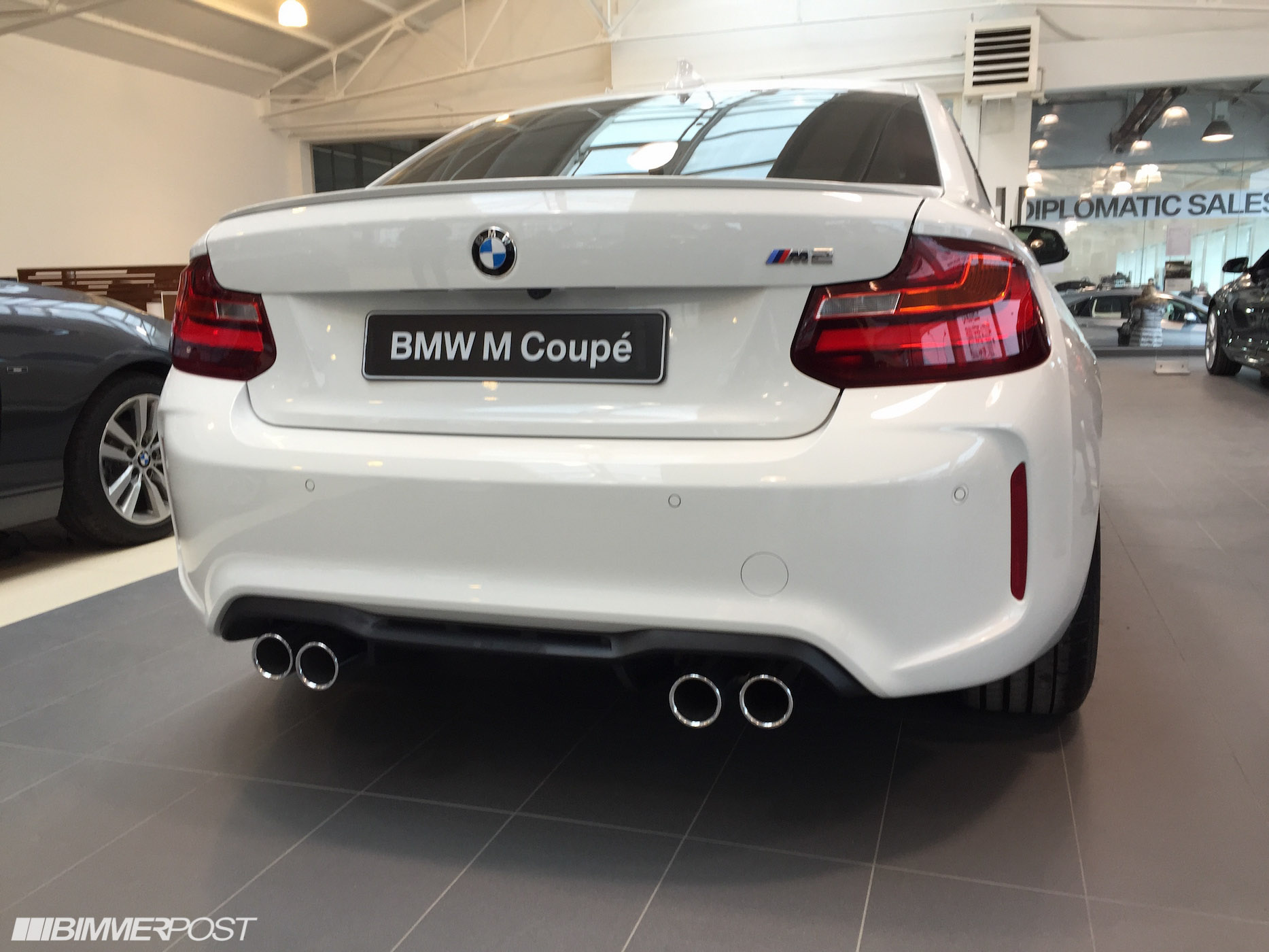 Name:  bmw-m2-alpinewhite-6.jpg
Views: 37785
Size:  320.4 KB