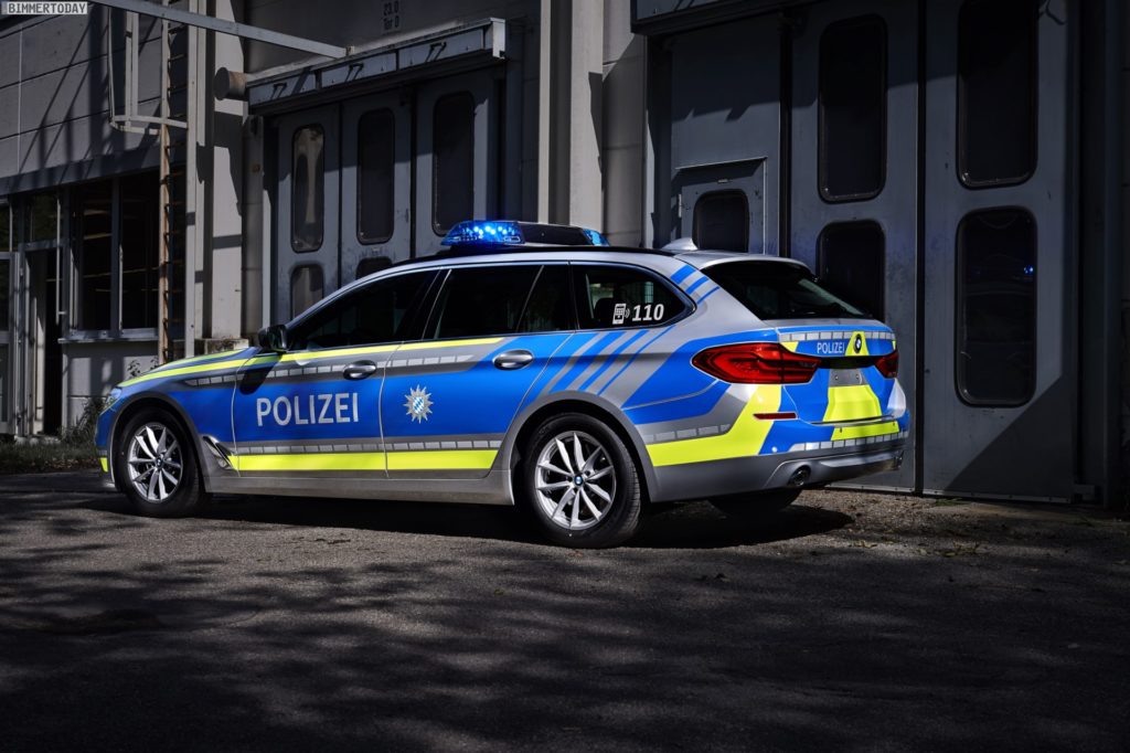 Name:  polizei  3 BMW-5er-Touring-G31-Polizei-Einsatzfahrzeug-2017-04-1024x682.jpg
Views: 2999
Size:  113.1 KB