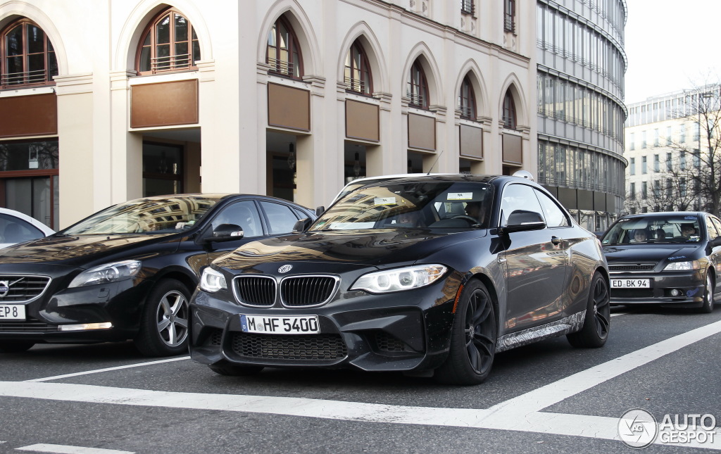 Name:  bmw-m2-black-sapphire-metallic-1.jpg
Views: 92563
Size:  242.1 KB