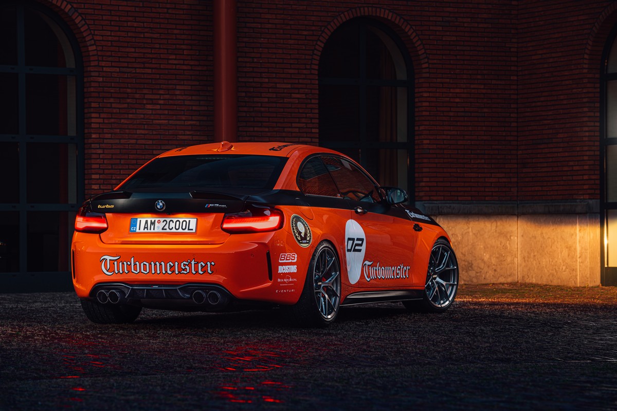 Name:  BMW M2 CSL Turbomeister Edition (1).jpg
Views: 7095
Size:  234.9 KB