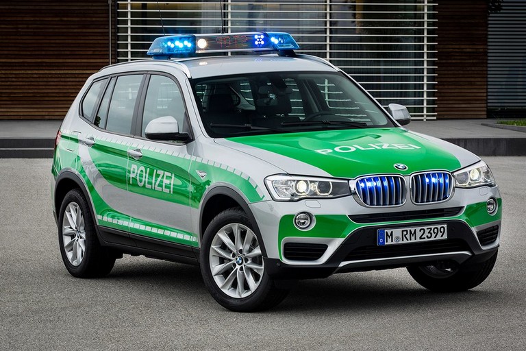 Name:  polizei x3.jpg
Views: 6469
Size:  138.9 KB