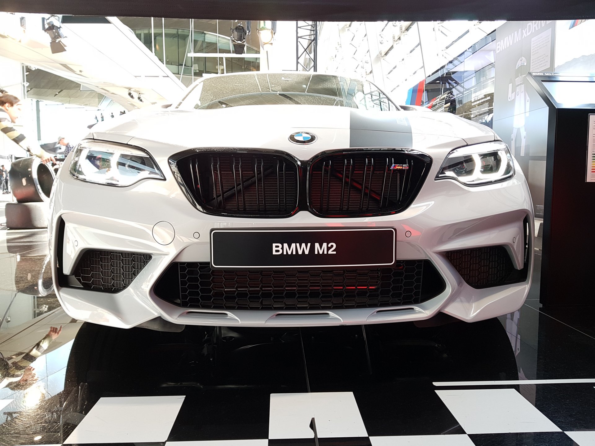 Name:  bmw-m2-competition-welt5.jpg
Views: 19306
Size:  415.4 KB