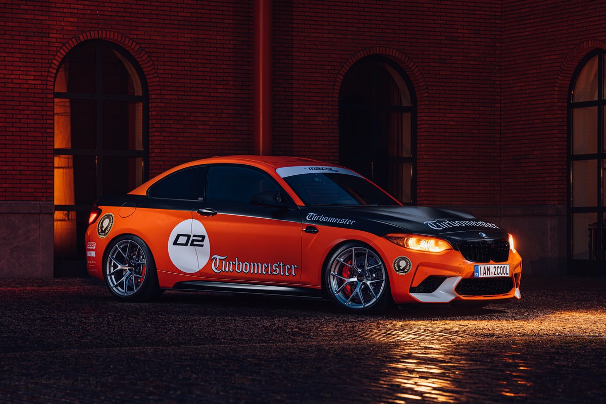 Name:  BMW M2 CSL Turbomeister Edition (2).jpg
Views: 493
Size:  256.3 KB