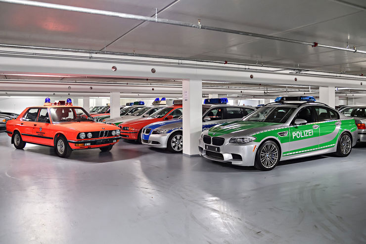 Name:  Einsatzfahrzeuge-BMW-Classic-Depot-fotoshowBig-ea9e9813-1003523.jpg
Views: 11876
Size:  75.8 KB
