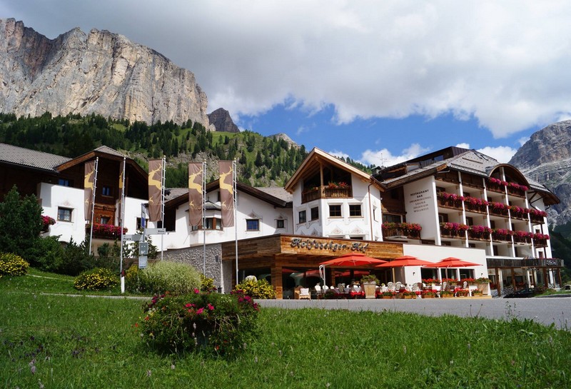 Name:  Sella  Hotel Kolfuschgerhof     10499343_704382849598048_534667051736844303_o.jpg
Views: 25930
Size:  155.6 KB