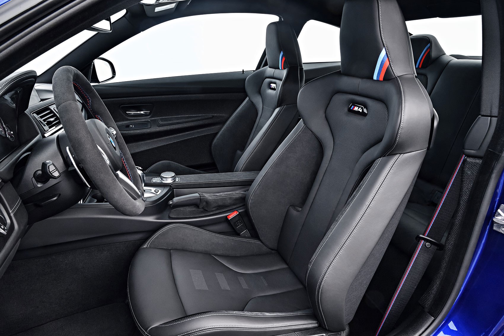 Name:  M4_CS_Interior.jpg
Views: 1914
Size:  405.1 KB