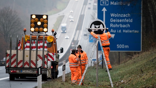 Name:  Autobahn  Digitales Testfeld Autobahn   verkehrsschilder-autonomes-fahren-102-_v-img__16__9__l_-.jpg
Views: 1809
Size:  74.1 KB