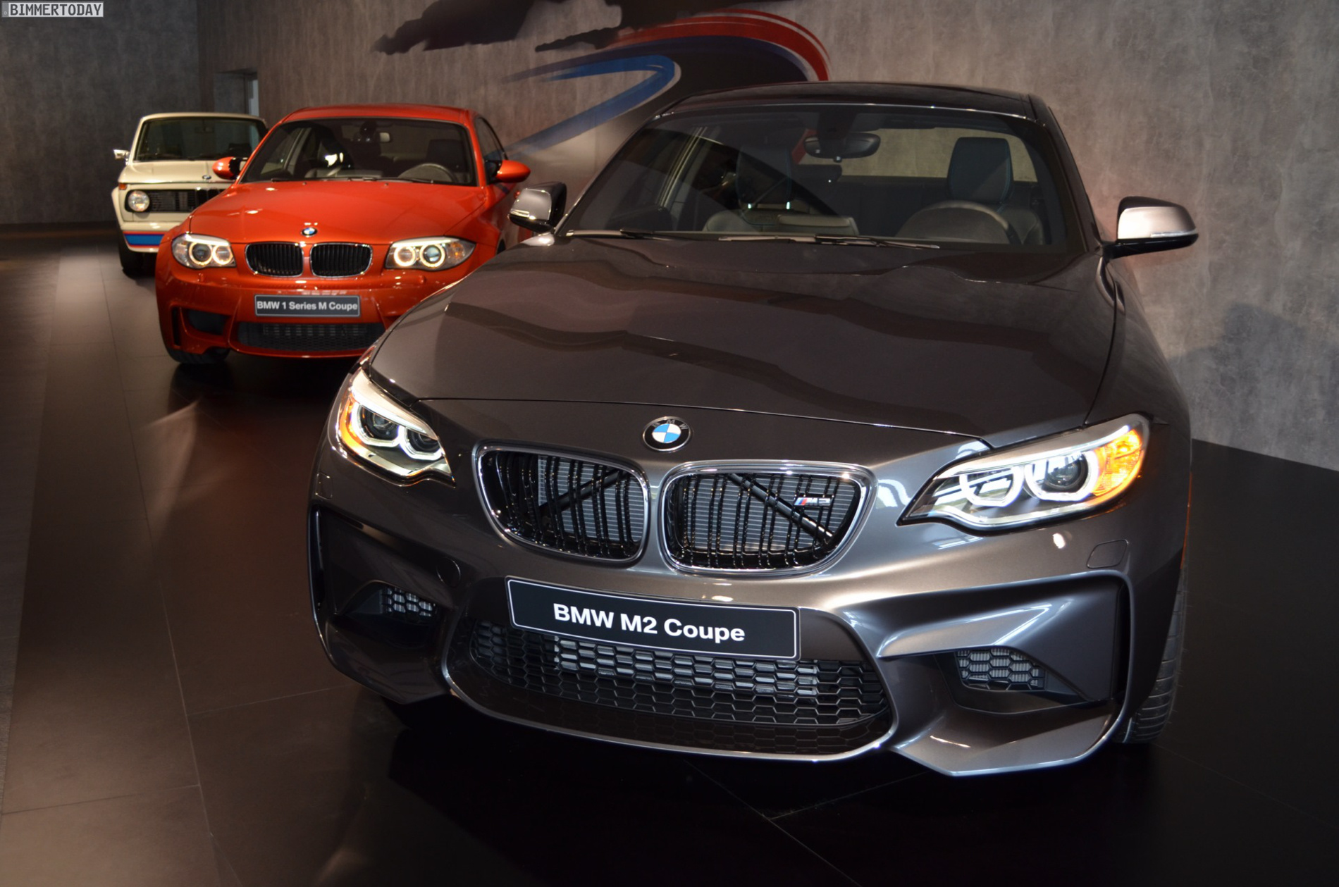 Name:  BMW-M2-Mineralgrau-F87-Mineral-Grey-13.jpg
Views: 24182
Size:  613.4 KB