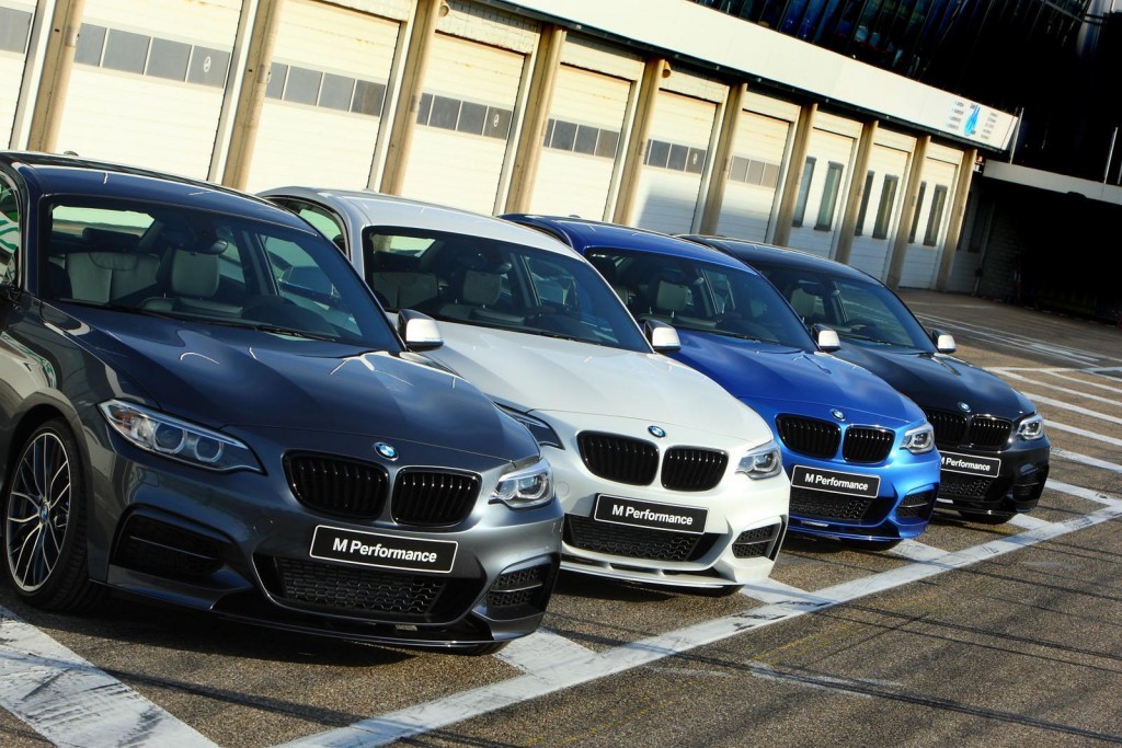 Name:  BMW_M235i_LineUp.jpg
Views: 8448
Size:  215.7 KB