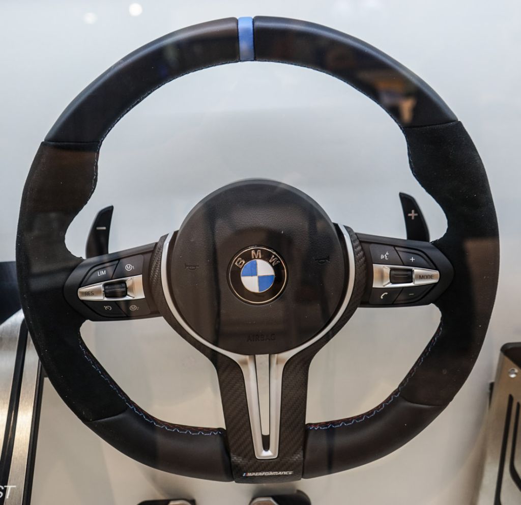 Name:  BMW_M2_Perf_SteeringWheel.jpg
Views: 634
Size:  100.4 KB