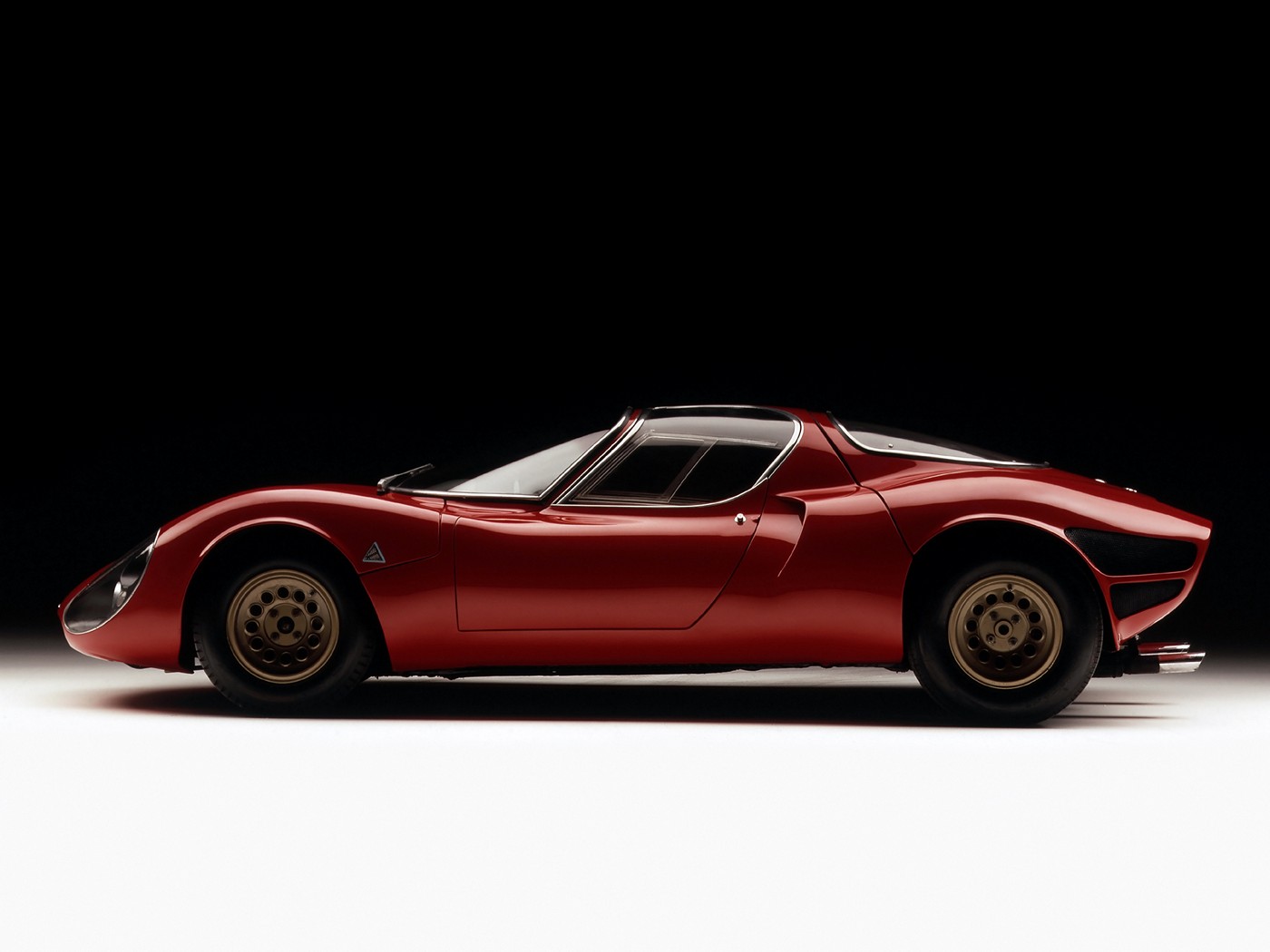 Name:  autowp.ru_alfa_romeo_tipo_33_stradale_prototipo_3.jpg
Views: 1876
Size:  111.0 KB