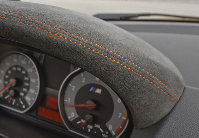 Name:  BMW_1M_Dashboard_Alcantara.jpg
Views: 14130
Size:  84.1 KB