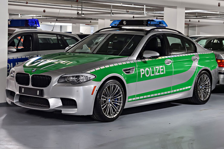 Name:  BMW-M5-F10-Polizei-BMW-Classic-Depot-fotoshowBig-4c8871c3-1003525.jpg
Views: 19145
Size:  86.1 KB