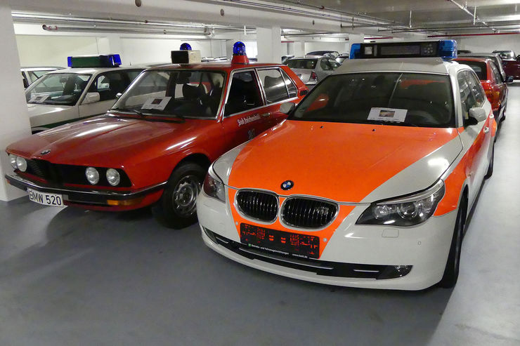Name:  BMW-5er-E60-Notarzt-520-E12-Feuerwehr-fotoshowBig-5a429c56-1003541.jpg
Views: 12079
Size:  75.2 KB