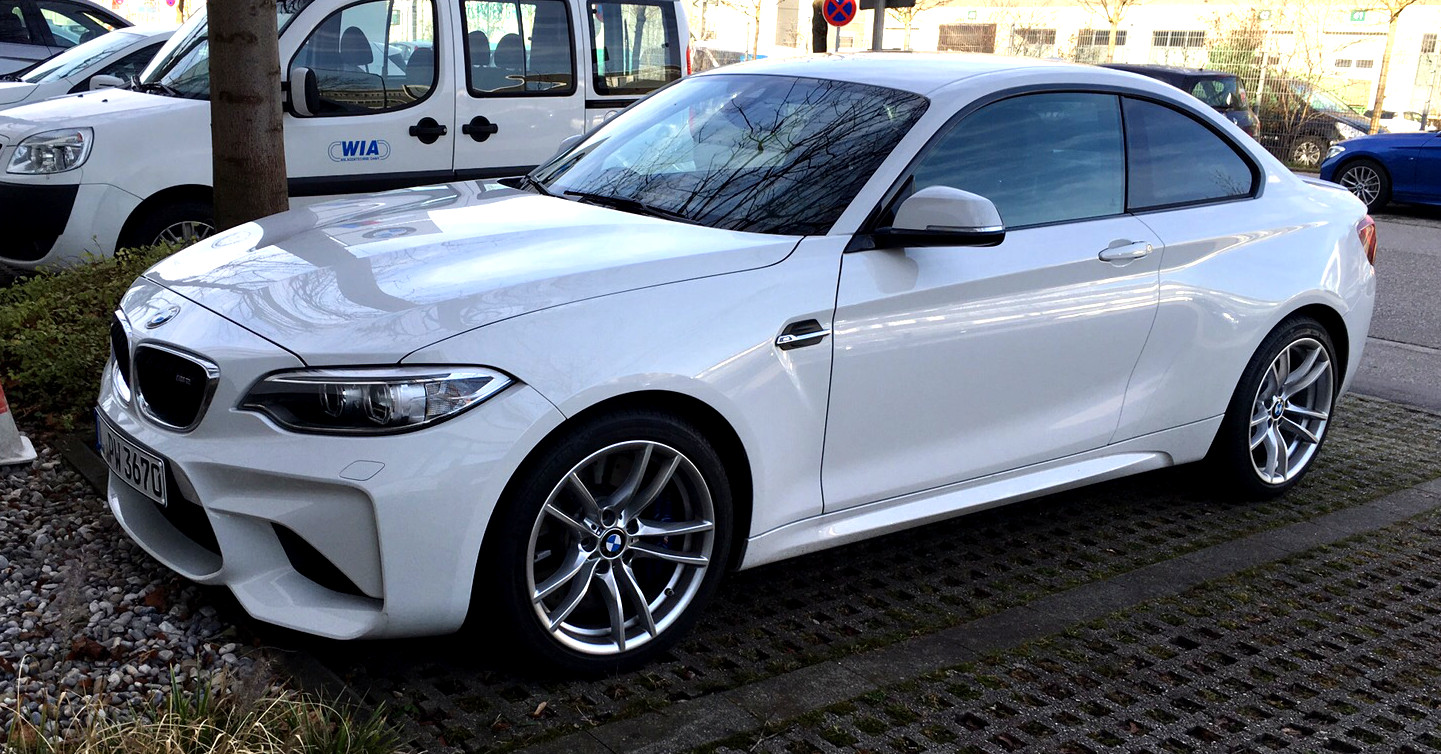 Name:  bmwm2-white4.jpg
Views: 89293
Size:  388.7 KB